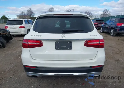 2019 Mercedes-Benz Glc 300 4Matic from USA, damaged, VIN WDC0G4KB6KF640497